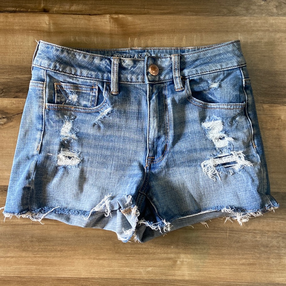 American Eagle Hi-Rise Shortie